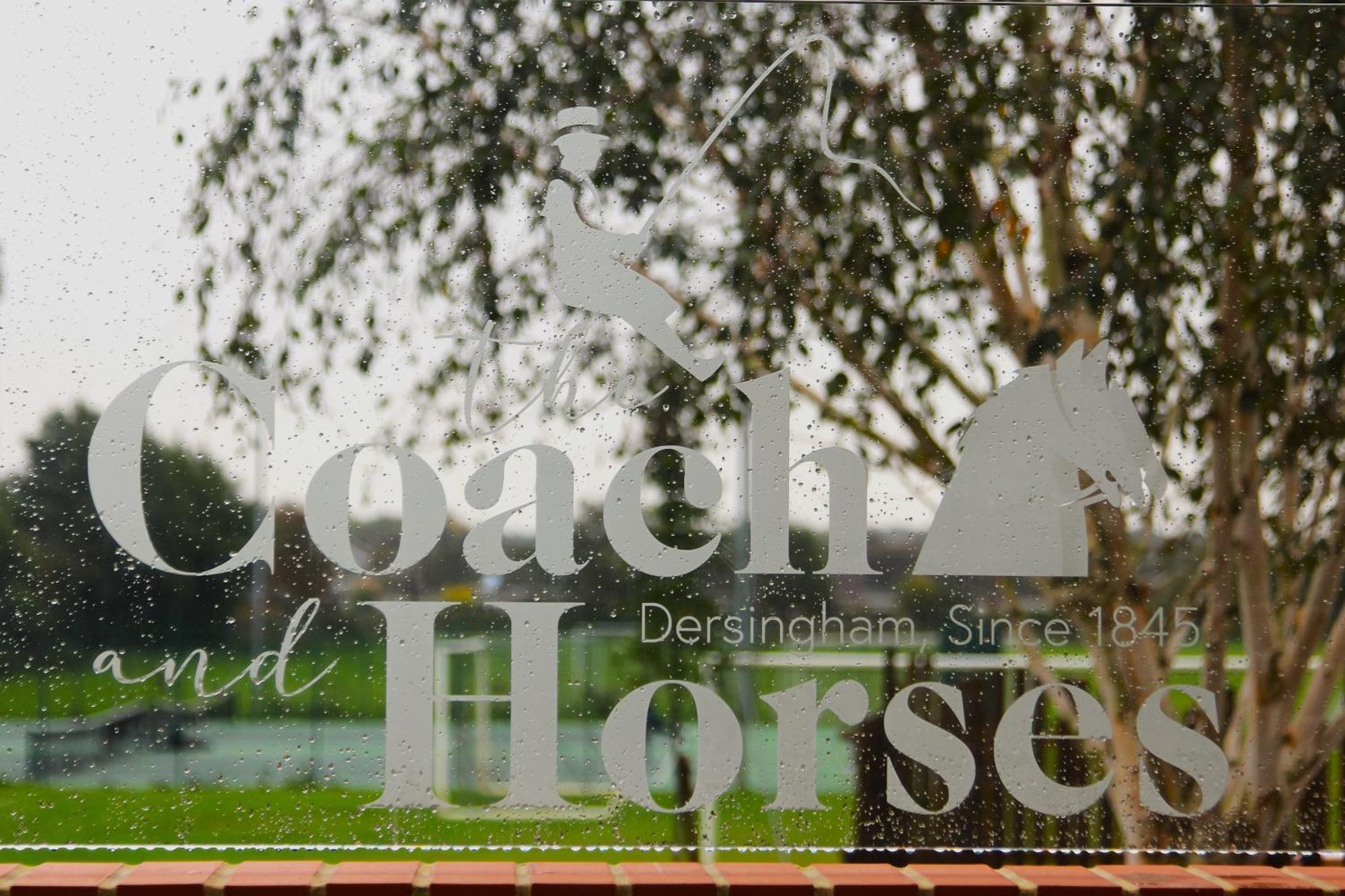 Hotel Coach & Horses Dersingham Exterior foto