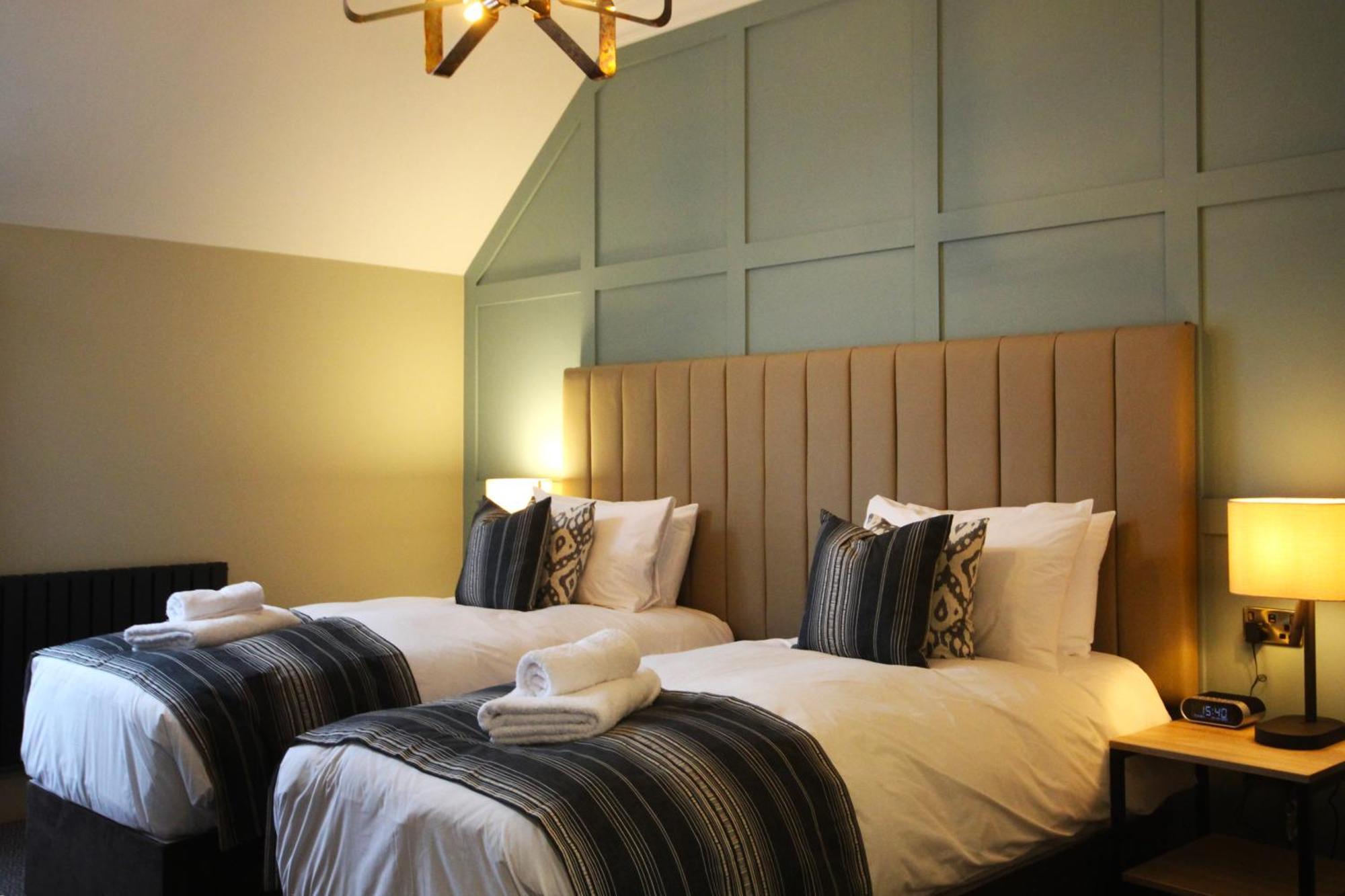 Hotel Coach & Horses Dersingham Exterior foto